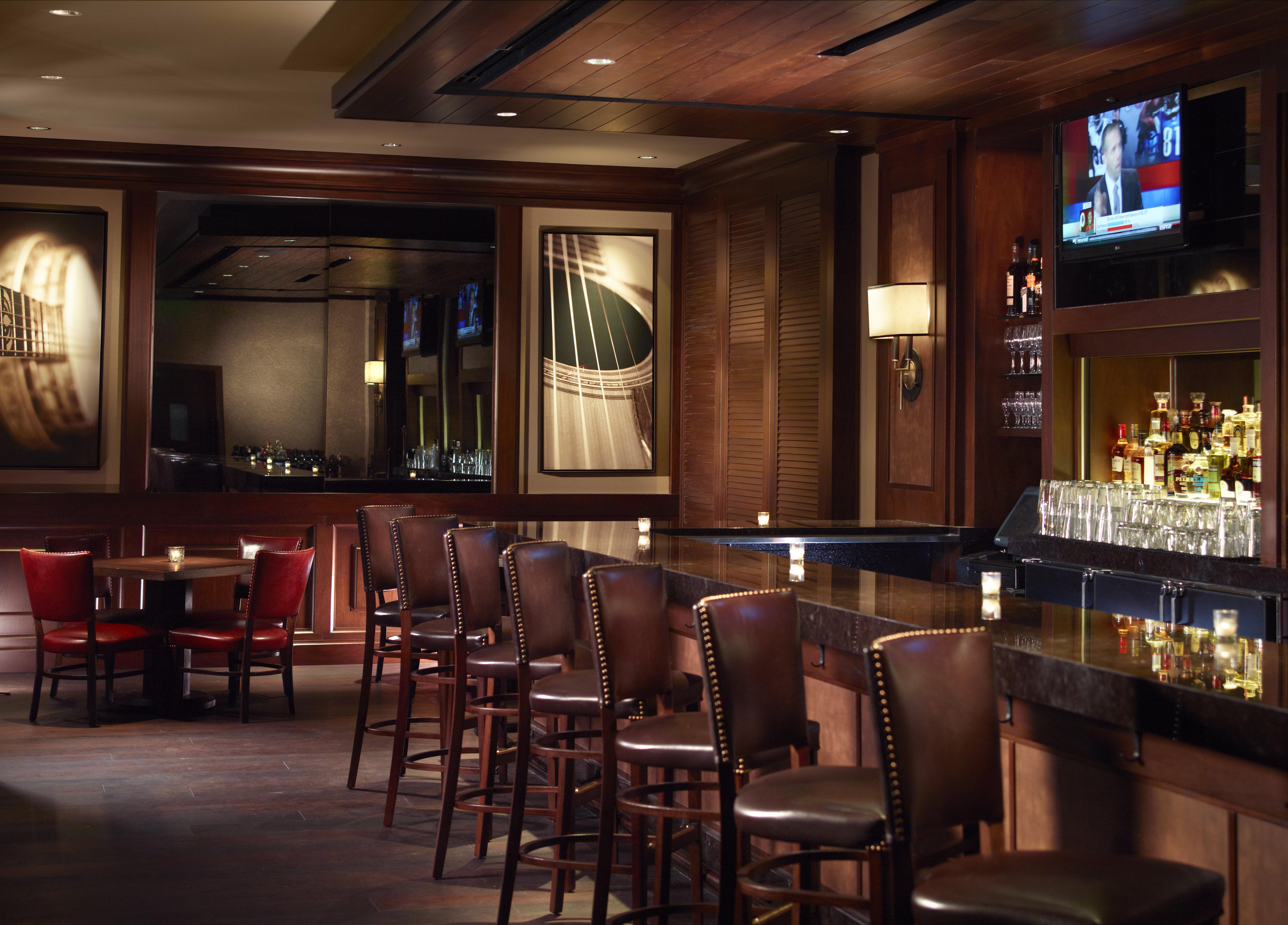 Omni Hotel 4*